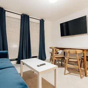 Apartment Stunning 2 Bedroom Flat In Town, Bournemouth